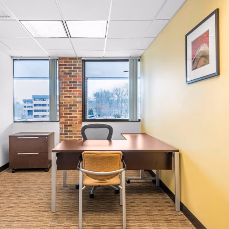 1 Tara Boulevard, Nashua - Image 1