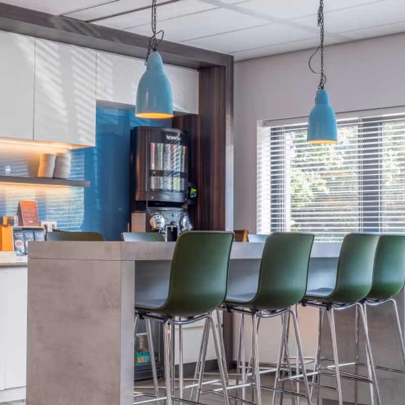 undefined - Image 13