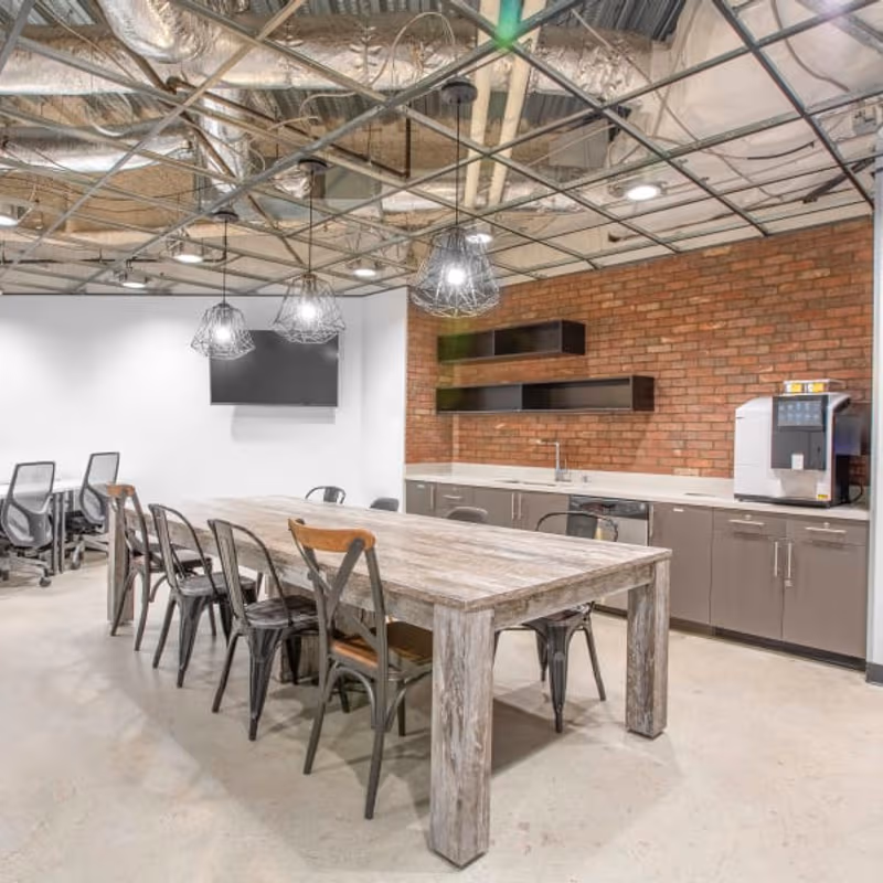 1050 West Lakes Drive, West Covina - Image 2