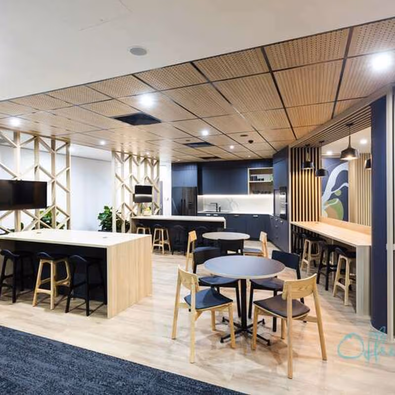 7 Clunies Ross Court, Eight Mile Plains - Image 4