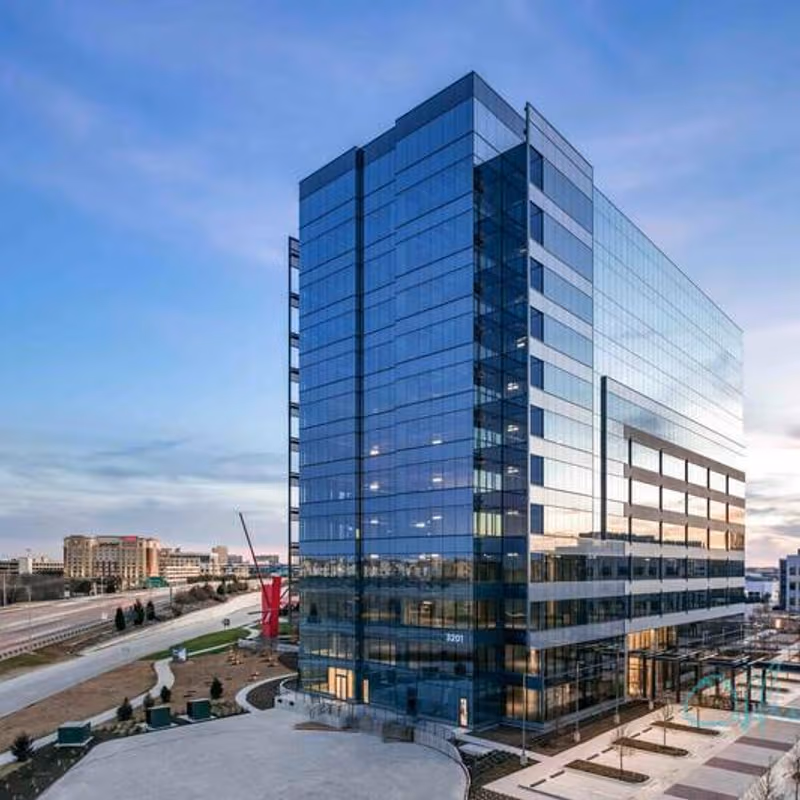 3201 Dallas Pkwy, Frisco - Image 7