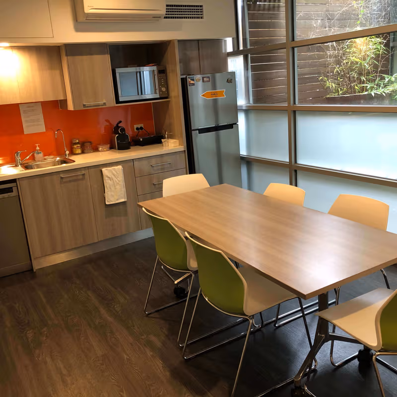 232 Bay Street, Brighton - Image 4