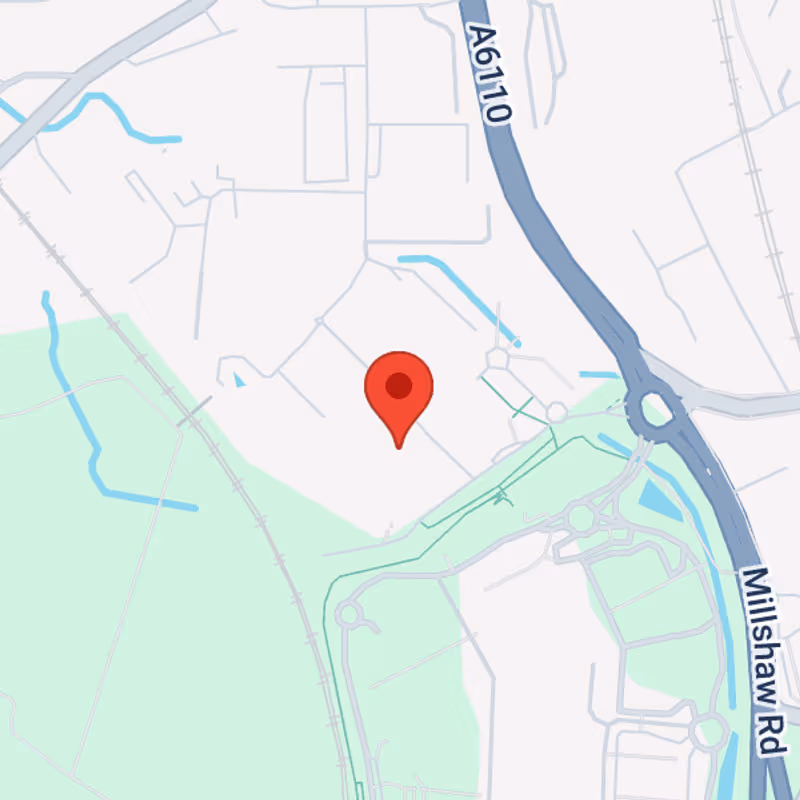 Millshaw Park Lane, Leeds - Image 13