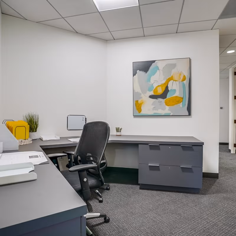 12121 Wilshire Blvd, Los Angeles - Image 15