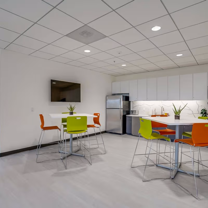 12121 Wilshire Blvd, Los Angeles - Image 21