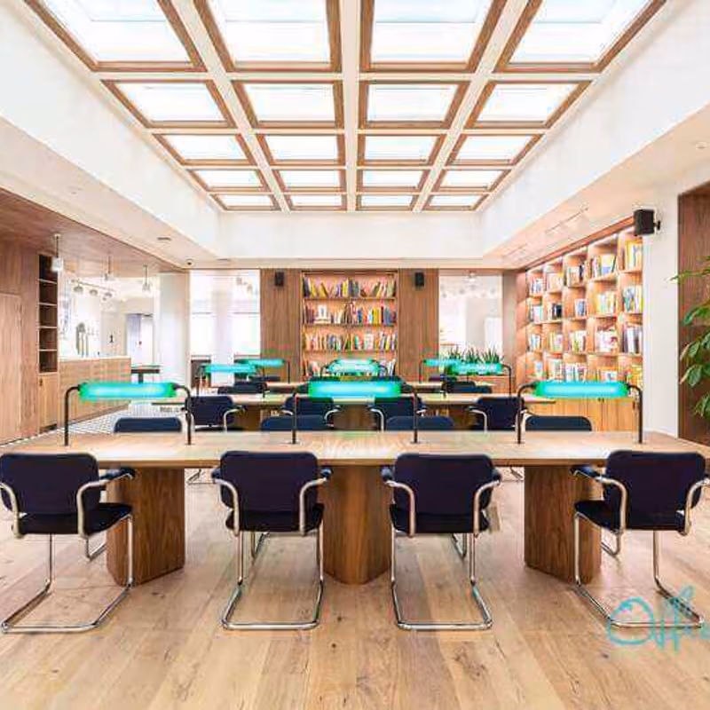 106 Boulevard Haussmann, Paris - Image 3