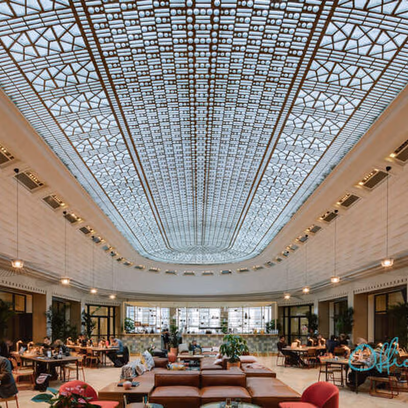 33 Rue La Fayette, Paris - Image 3