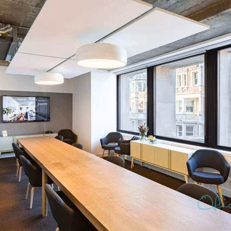 22 Long Acre, Covent Garden - Image 3