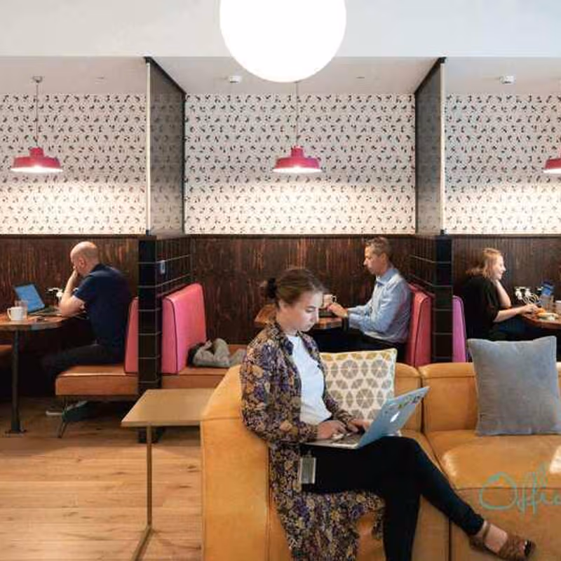 33 Queen St, London - Image 6