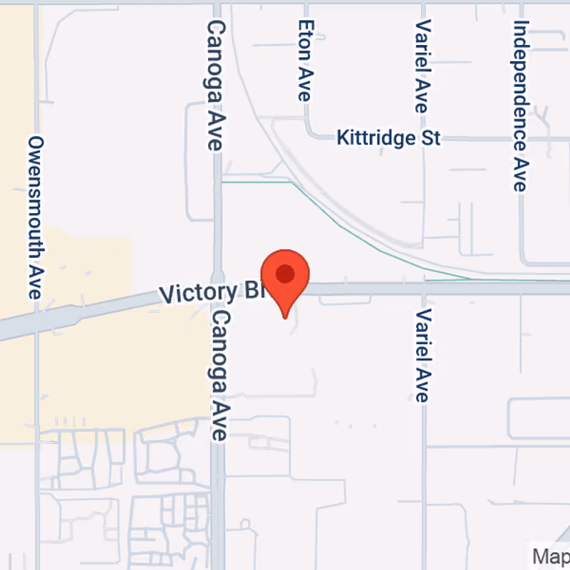 21300 Victory Boulevard, Woodland Hills - Image 28