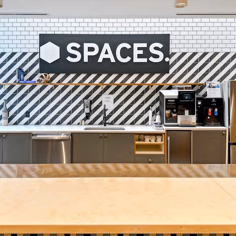 429 Lenox Ave, Miami - Image 10