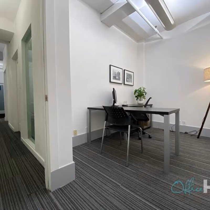 353 West 48th Street, New York - Image 2