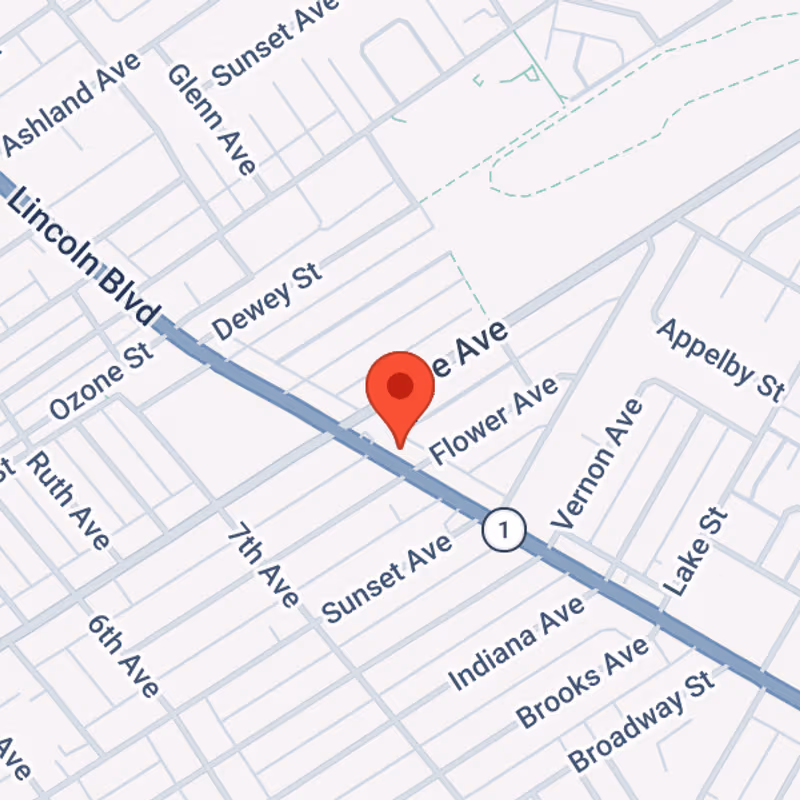 318 Lincoln, Venice - Image 13