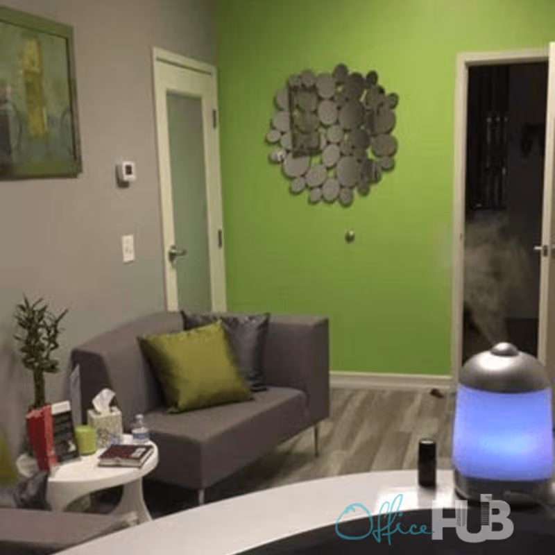 18344 Clark Street, Los Angeles - Image 3