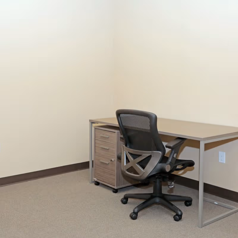 125 Michael Drive, Syosset - Image 3