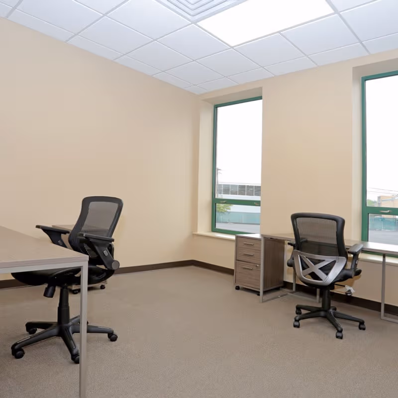 125 Michael Drive, Syosset - Image 6