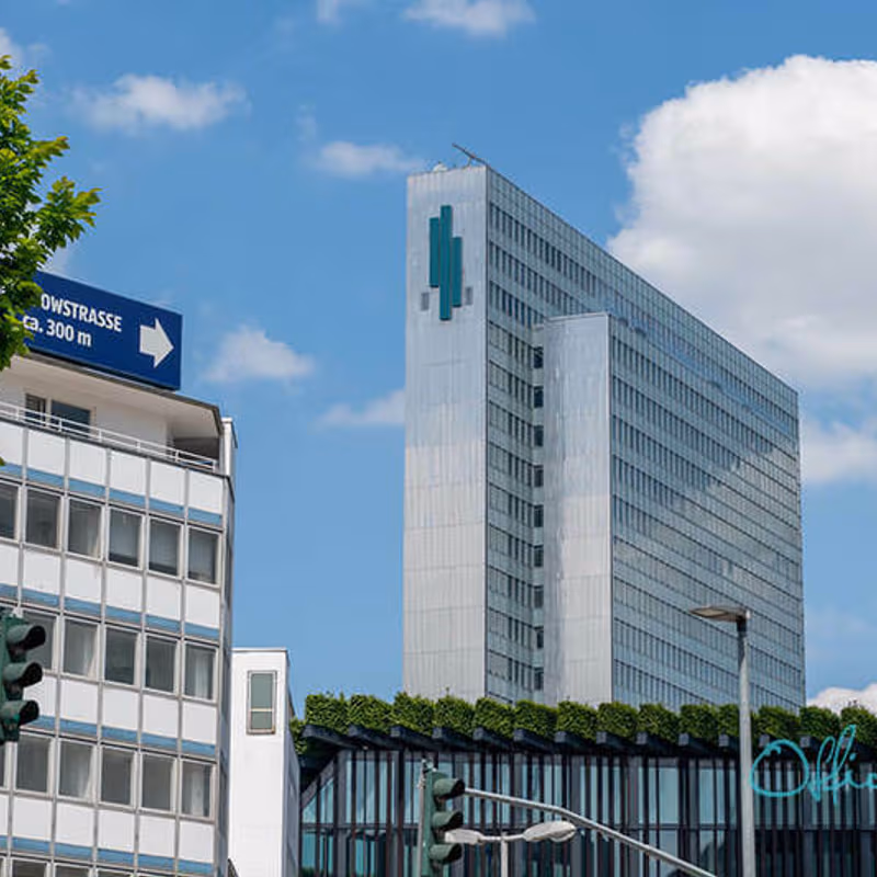 1 Dreischeibenhaus, Dusseldorf - Image 10