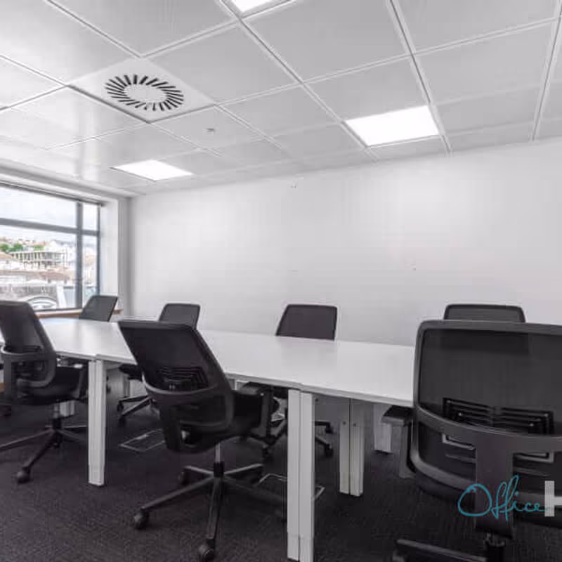 106 Queens Road, Brighton - Image 6