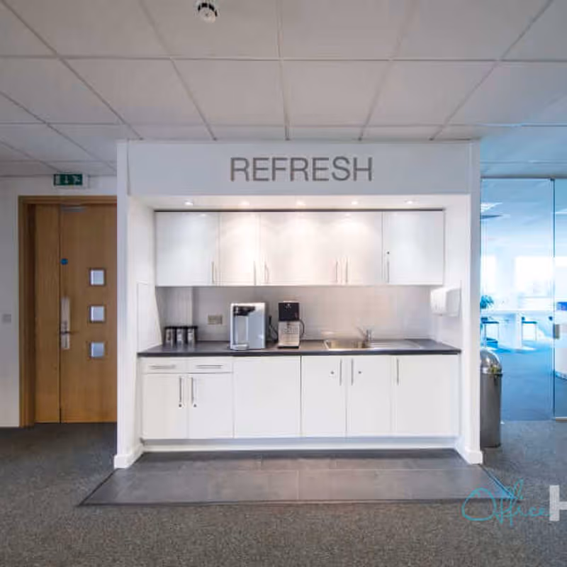 1 Lowry Plaza, The Quays - Image 1