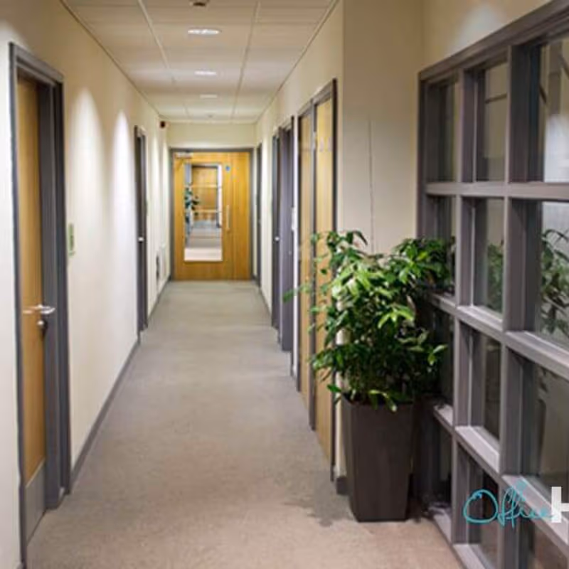 Oakfield Close, Tewkesbury - Image 10