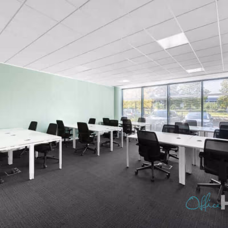 3000 Aviator Way, Manchester - Image 5