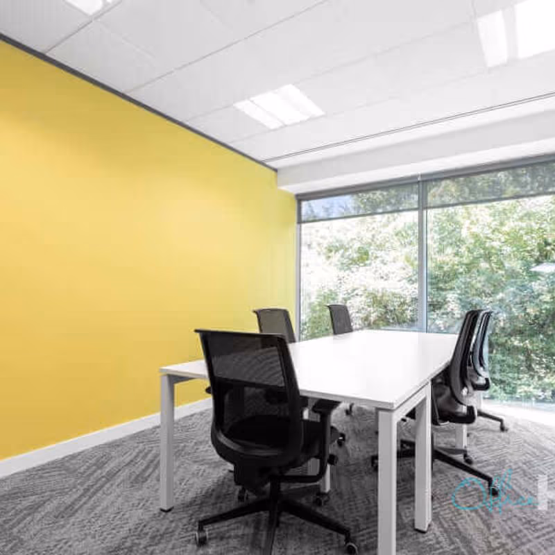 Concorde Road, Maidenhead - Image 6