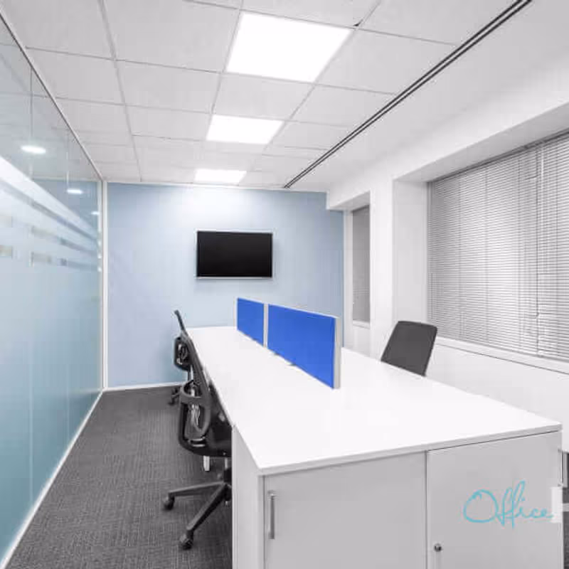 4 Maxwell Road, Borehamwood - Image 8