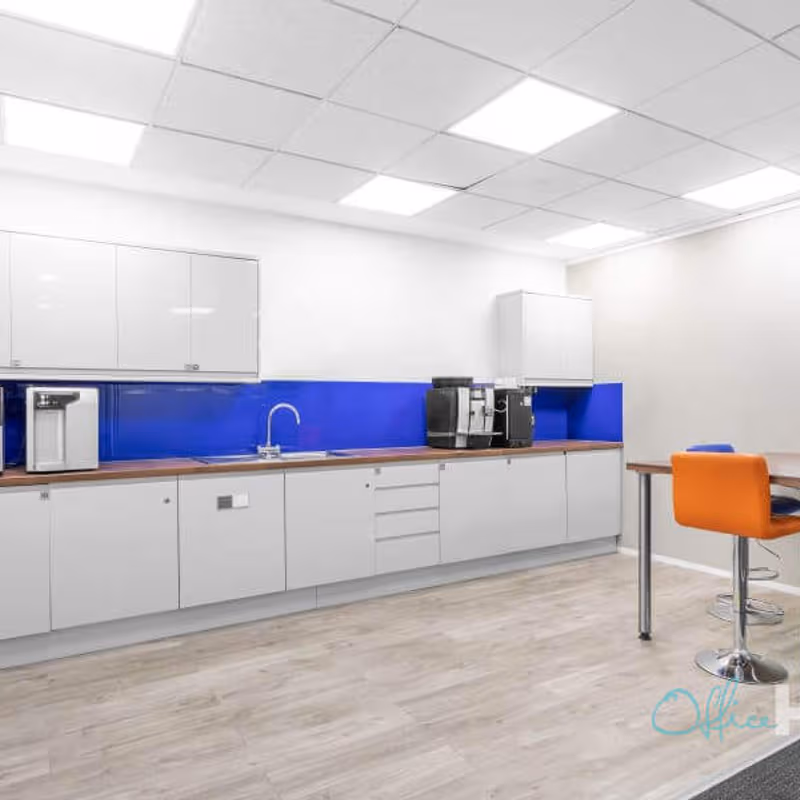 4 Maxwell Road, Borehamwood - Image 1