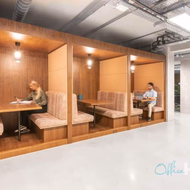 Oxford Street, Manchester - Image 4