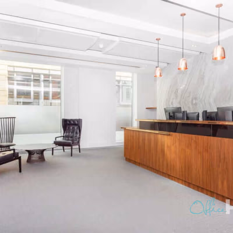 50 Grosvenor Hill, London - Image 2