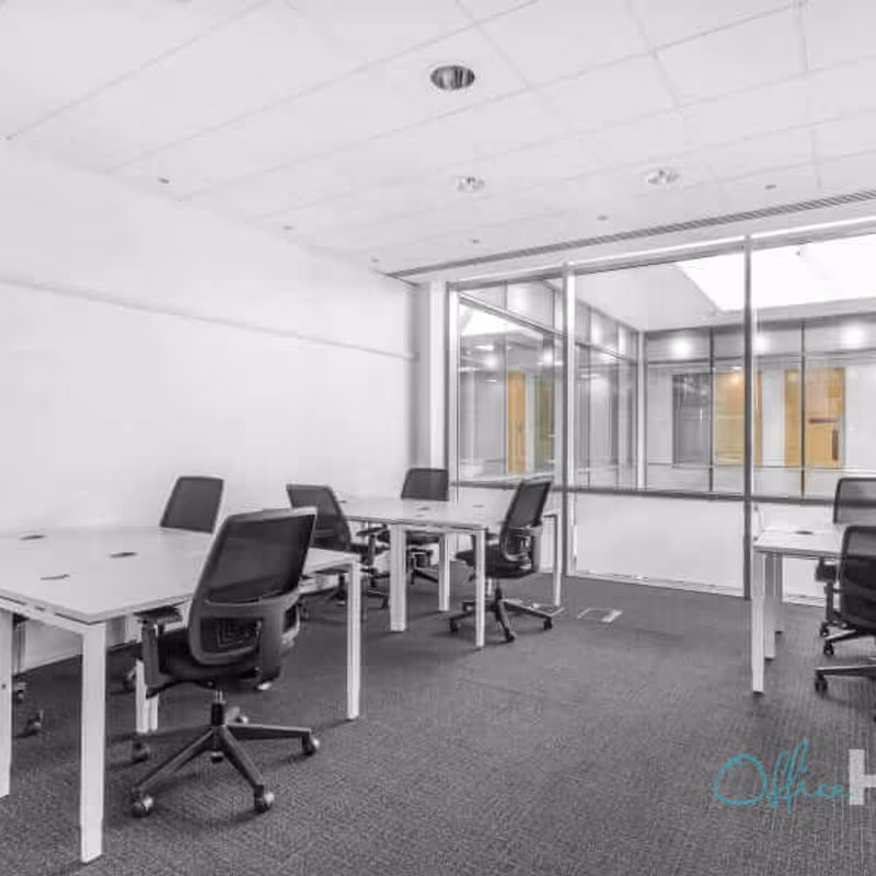 200 Brook Drive, Reading - Image 3