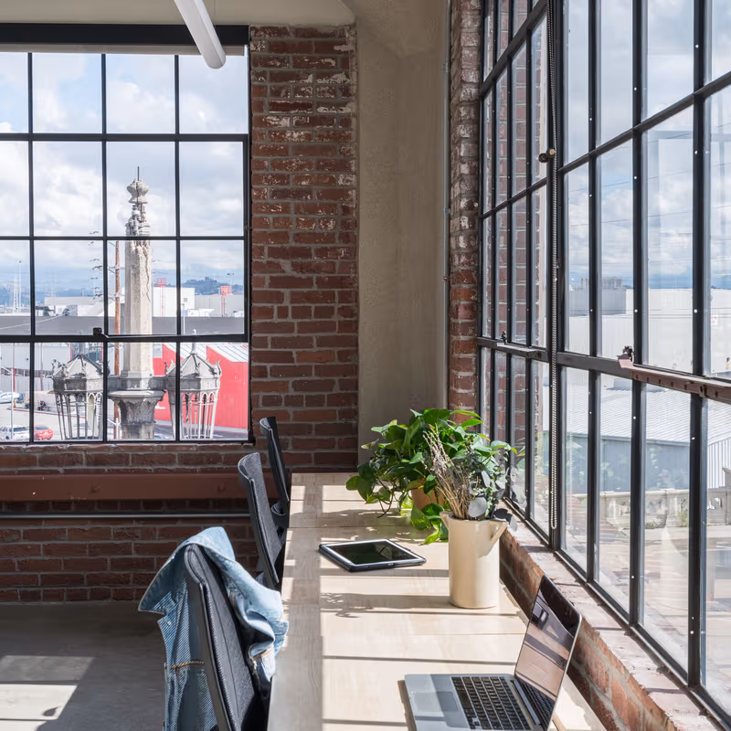 1019 E 4th Place, Los Angeles - Image 3