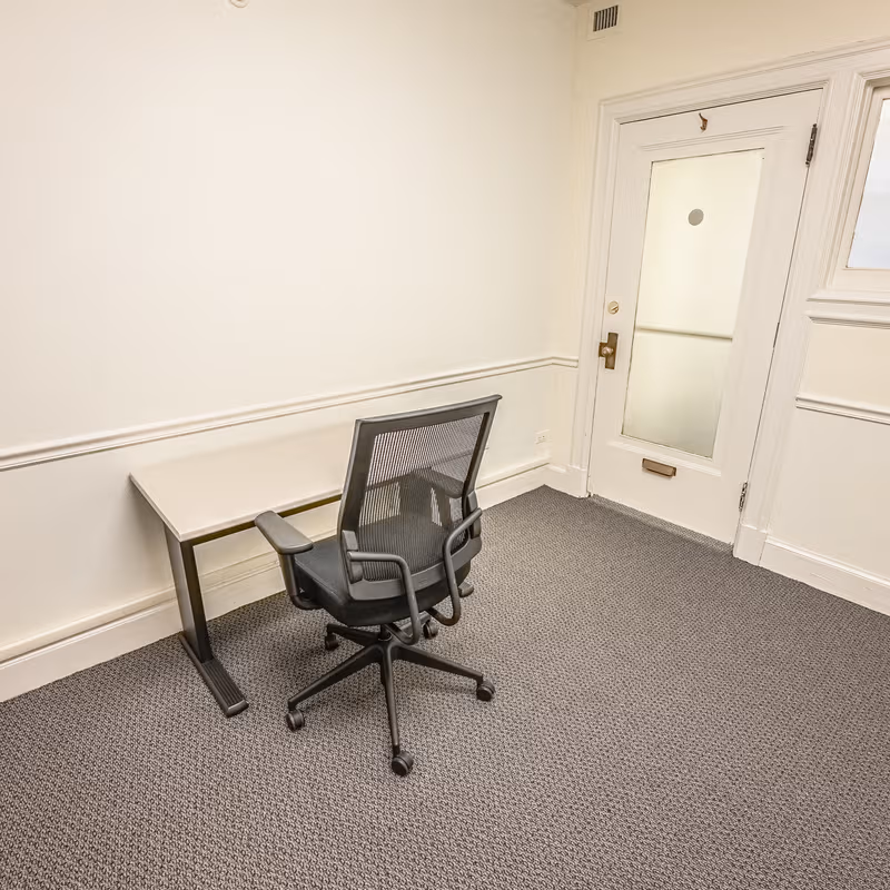 910 17th St Nw, Washington - Image 1