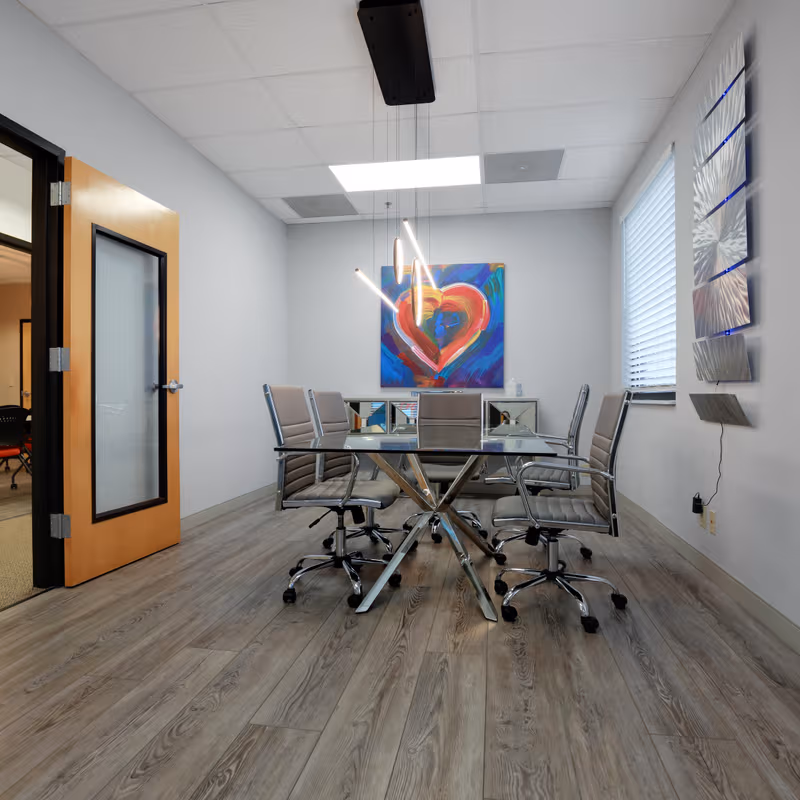 691 Trade Center Blvd, Chesterfield - Image 5