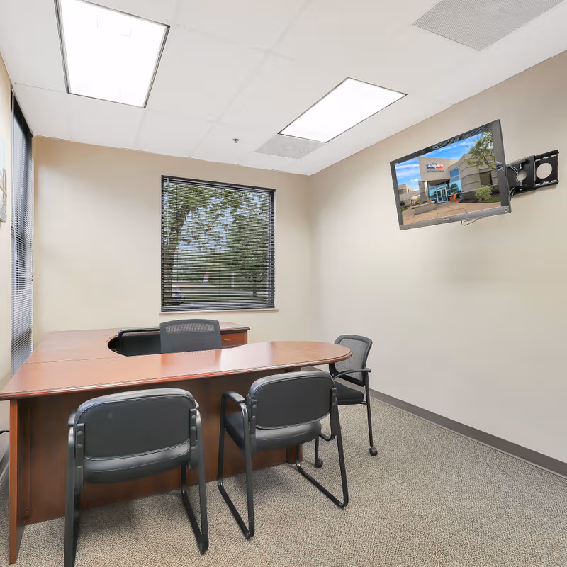 691 Trade Center Blvd, Chesterfield - Image 3