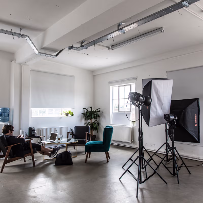 Woolwich Church Street, Greater London - Image 7