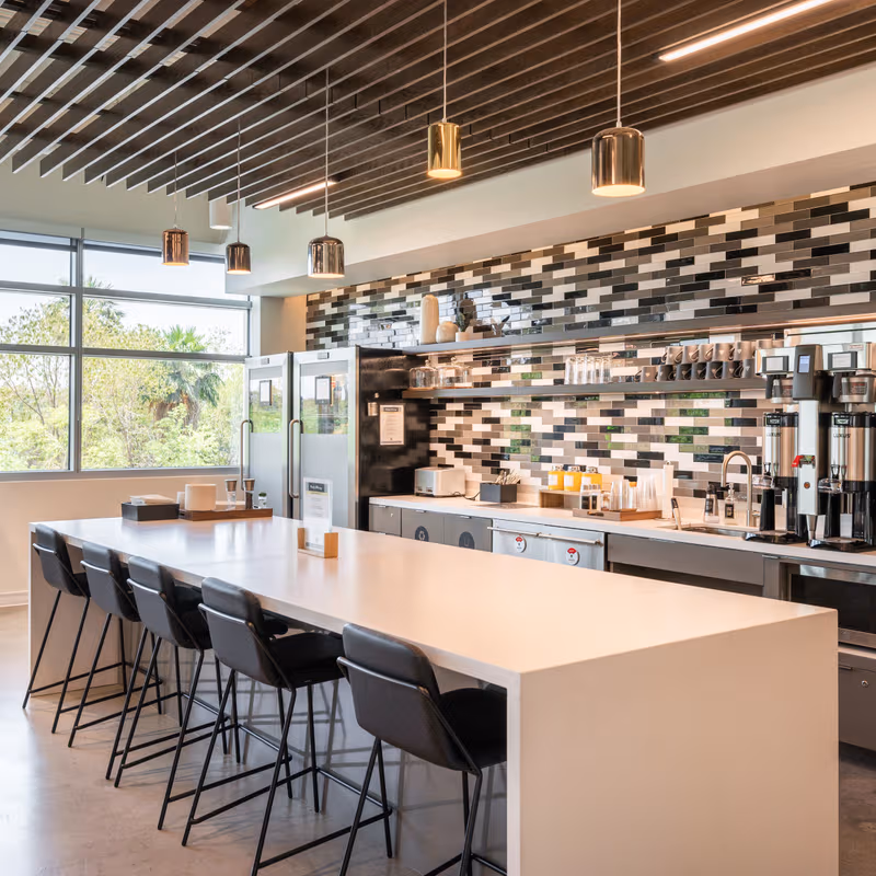 2801 E Camelback Rd, Phoenix - Image 7