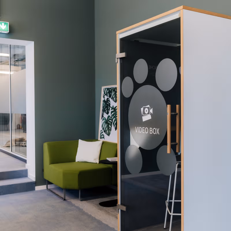 undefined - Image 15