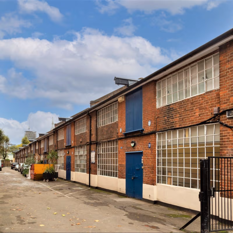 Swanfield Street, London - Image 5