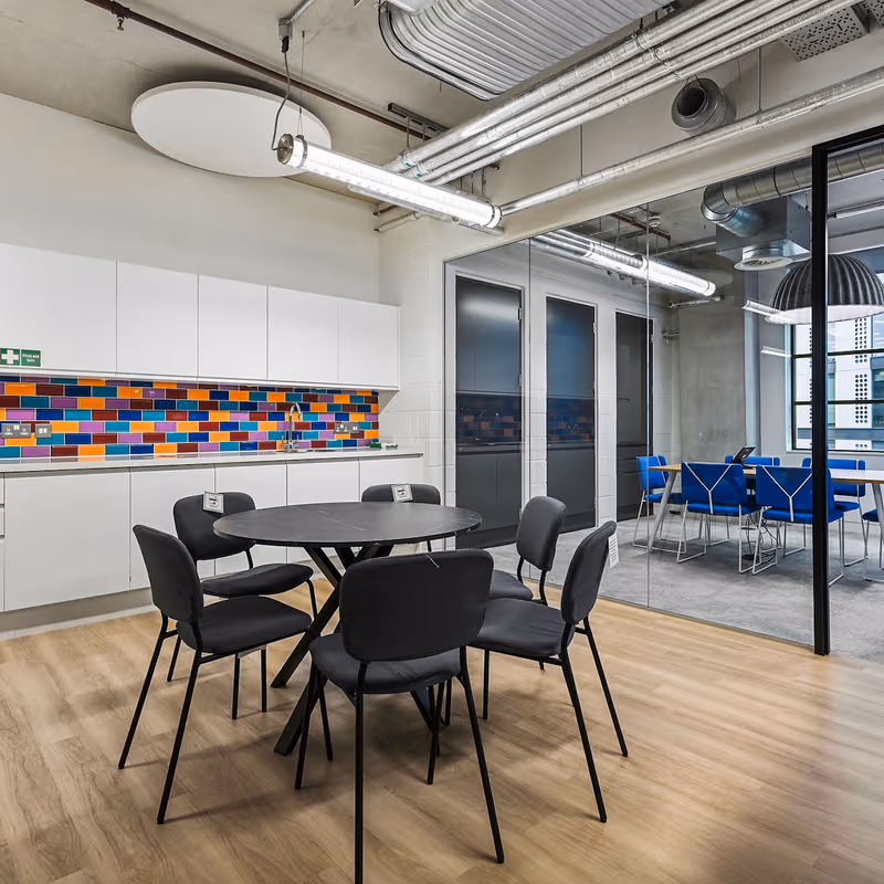 2-4 Old Street Yard, London - Image 1