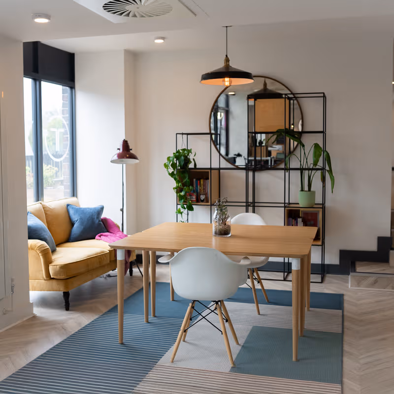 Goodsheds Lofts Hood Rd, Barry - Image 1