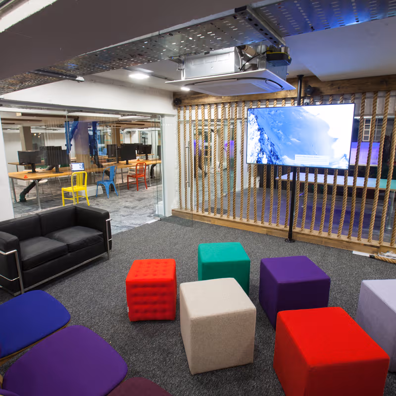 2-4 Sampson Street, Greater London - Image 8