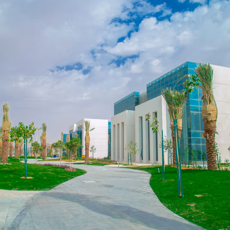 Airport Road, Riyadh - Image 5