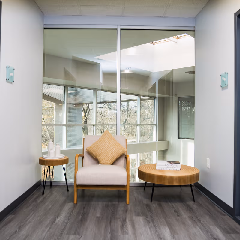 9175 Guilford Road, Columbia - Image 13