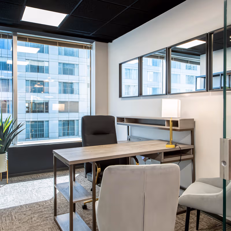 3379 Peachtree Rd Ne, Atlanta - Image 1