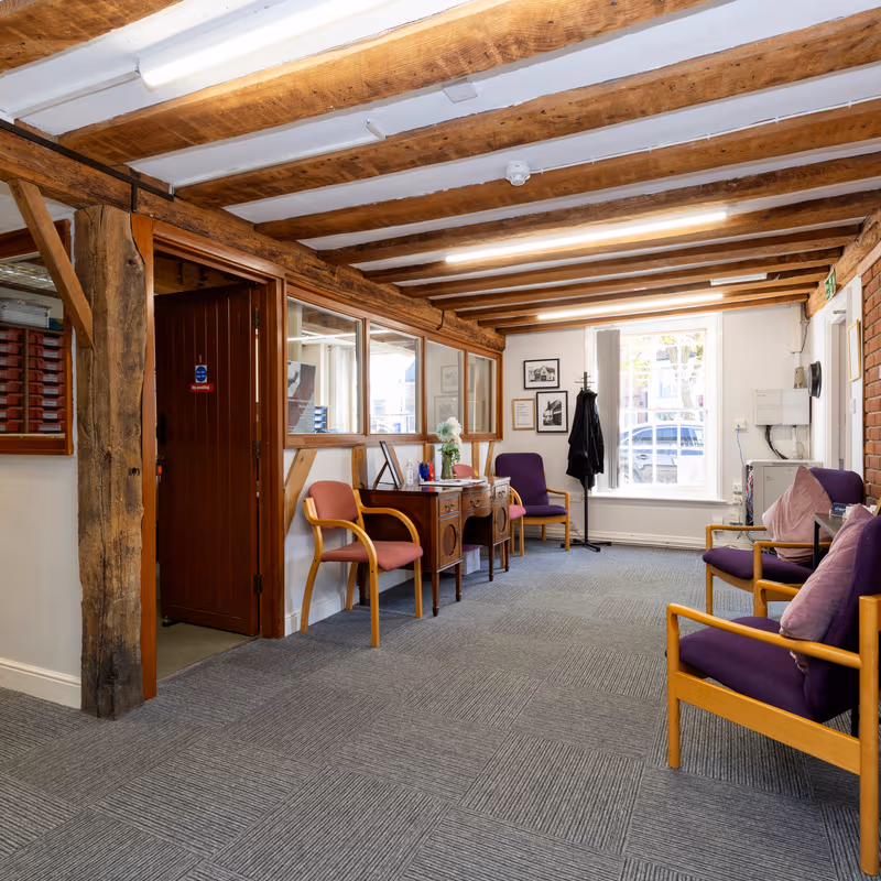 25 St Margaret's Green, Suffolk - Image 1