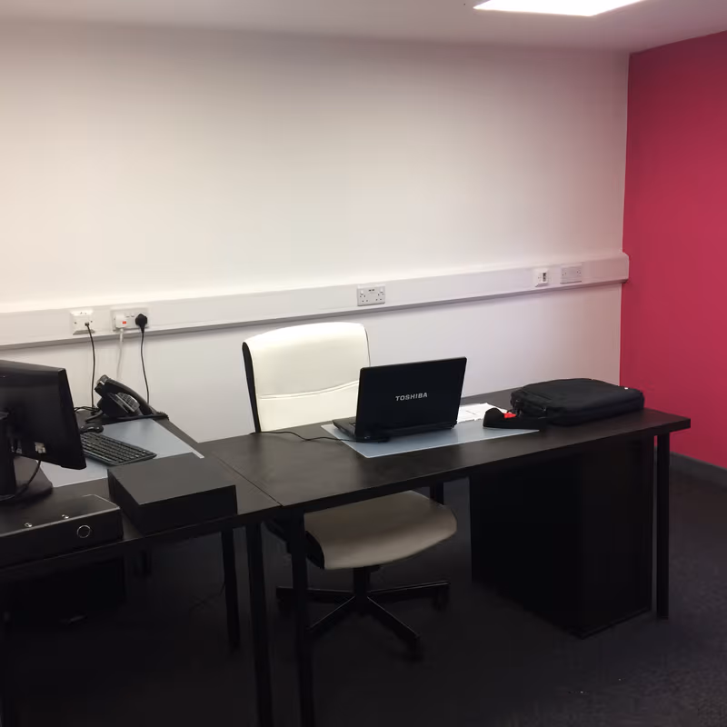 Station Town, Wingate - Image 4