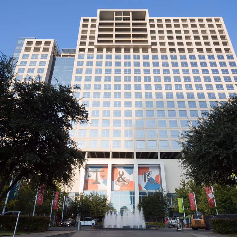 1722 Routh Street, Dallas - Image 11