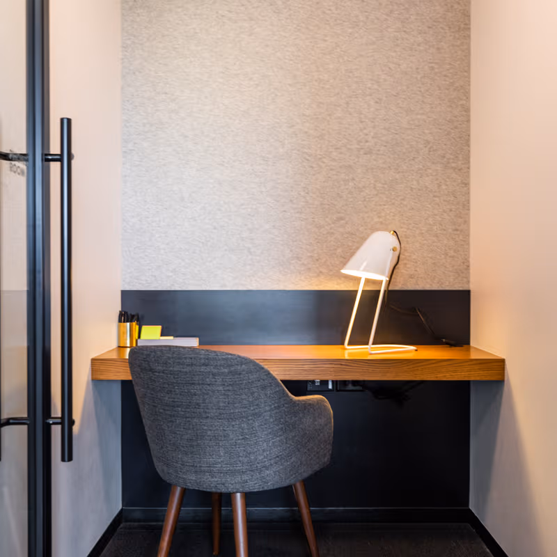 909 Davis Street, Evanston - Image 8