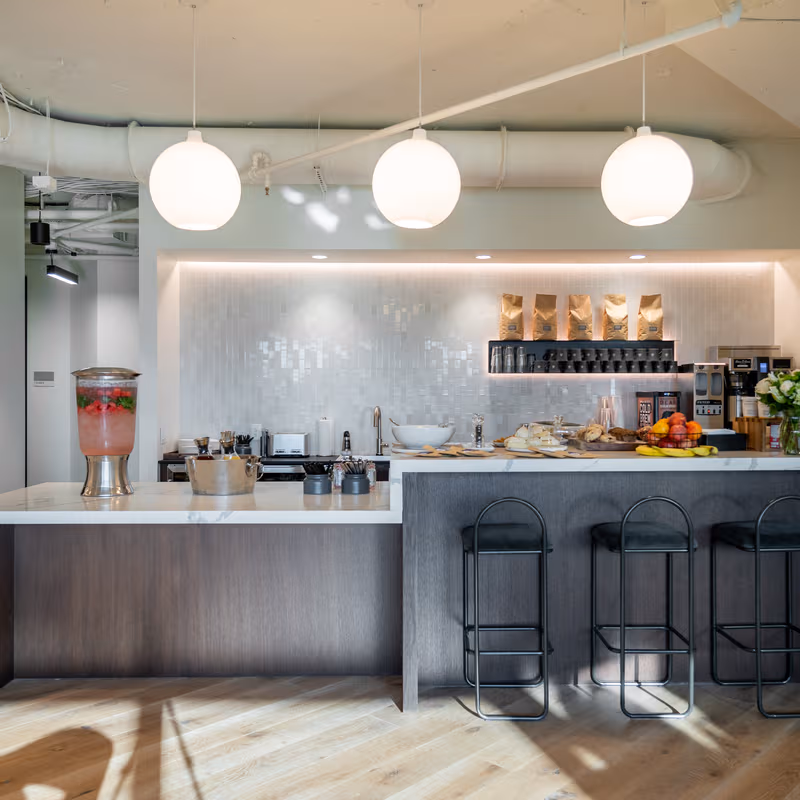 1660 International Drive, Mclean - Image 1